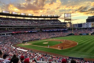 Os Melhores Apps para Assistir Baseball Grátis no Celular